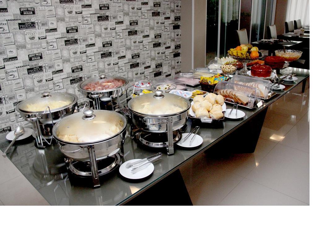 Padom Business Hotel Bragança Paulista Eksteriør bilde