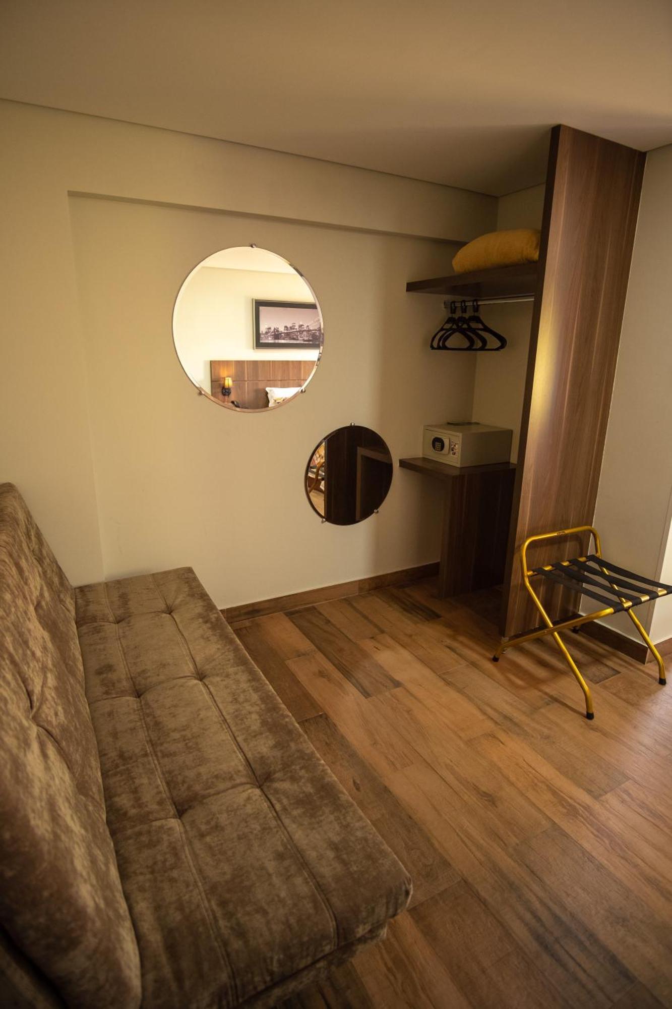 Padom Business Hotel Bragança Paulista Eksteriør bilde