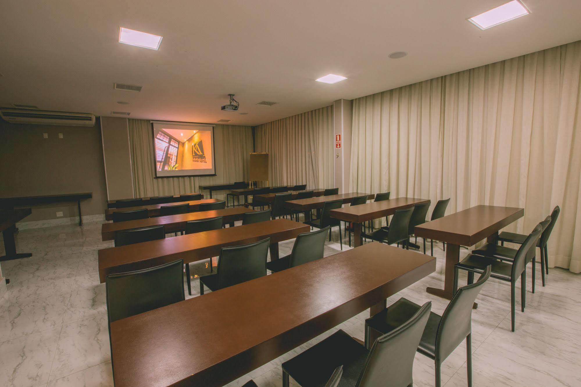 Padom Business Hotel Bragança Paulista Eksteriør bilde