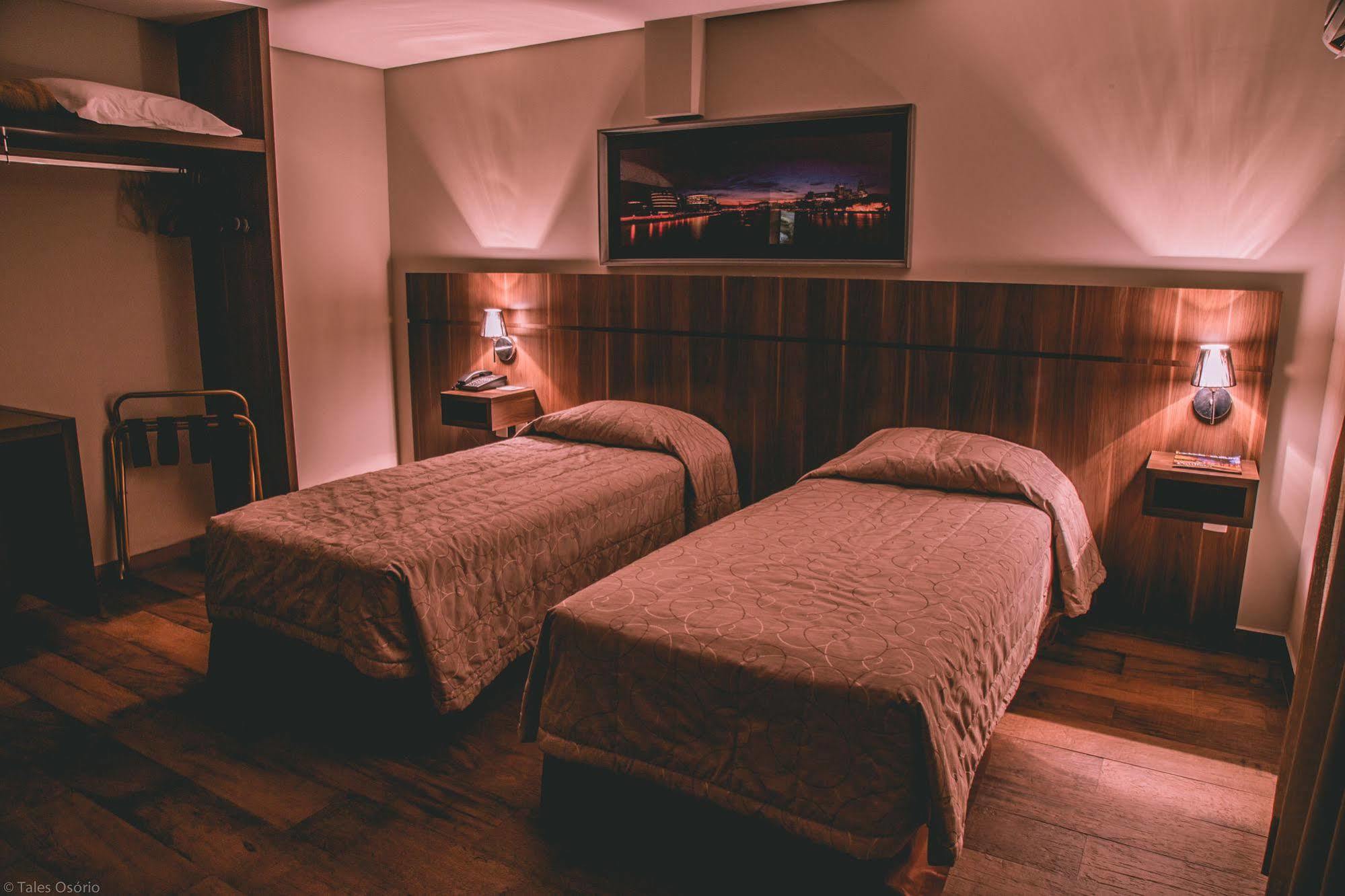 Padom Business Hotel Bragança Paulista Eksteriør bilde